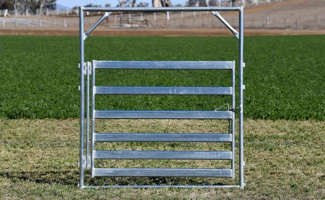 Red River Super Heavy Duty Cattle Double Hinged Gate 2.4m